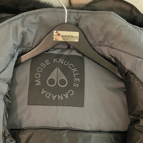Moose Knuckles Grey Firebag Parka - Picture 6 of 9